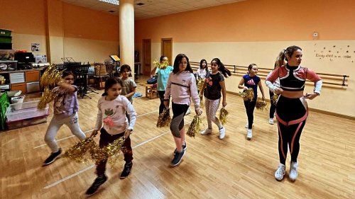 Baile moderno primaria y Play, sing and dance